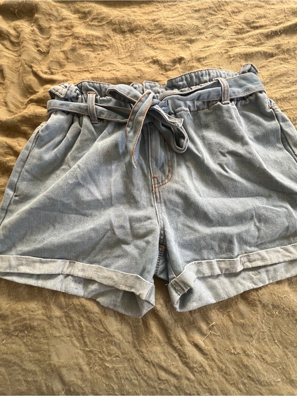 Ruffled Front Tie High Waisted Lightweight Casual Denim Shorts Size L Pockets